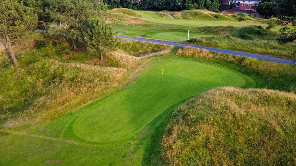 18th green at Hesketh Golf Club with yellow pin flag